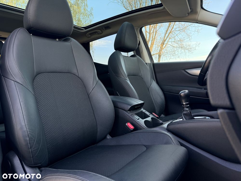 Nissan Qashqai 1.3 DIG-T Tekna - 21