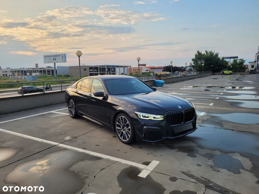 BMW Seria 7 740d xDrive mHEV sport - 2