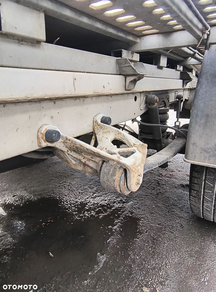 Mercedes-Benz Sprinter - 8