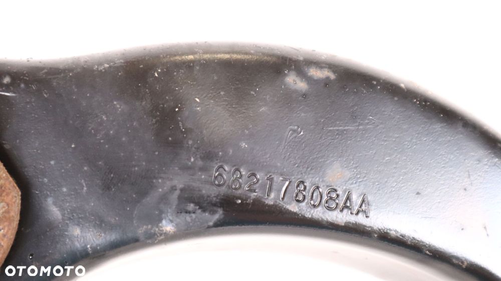 JEEP GRAND CHEROKEE WK2 3.0 CRD WAHACZ PRAWY PRZÓD 68217808AA - 9