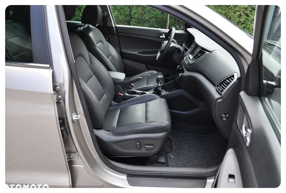 Hyundai Tucson 1.6 GDi Style 2WD - 28