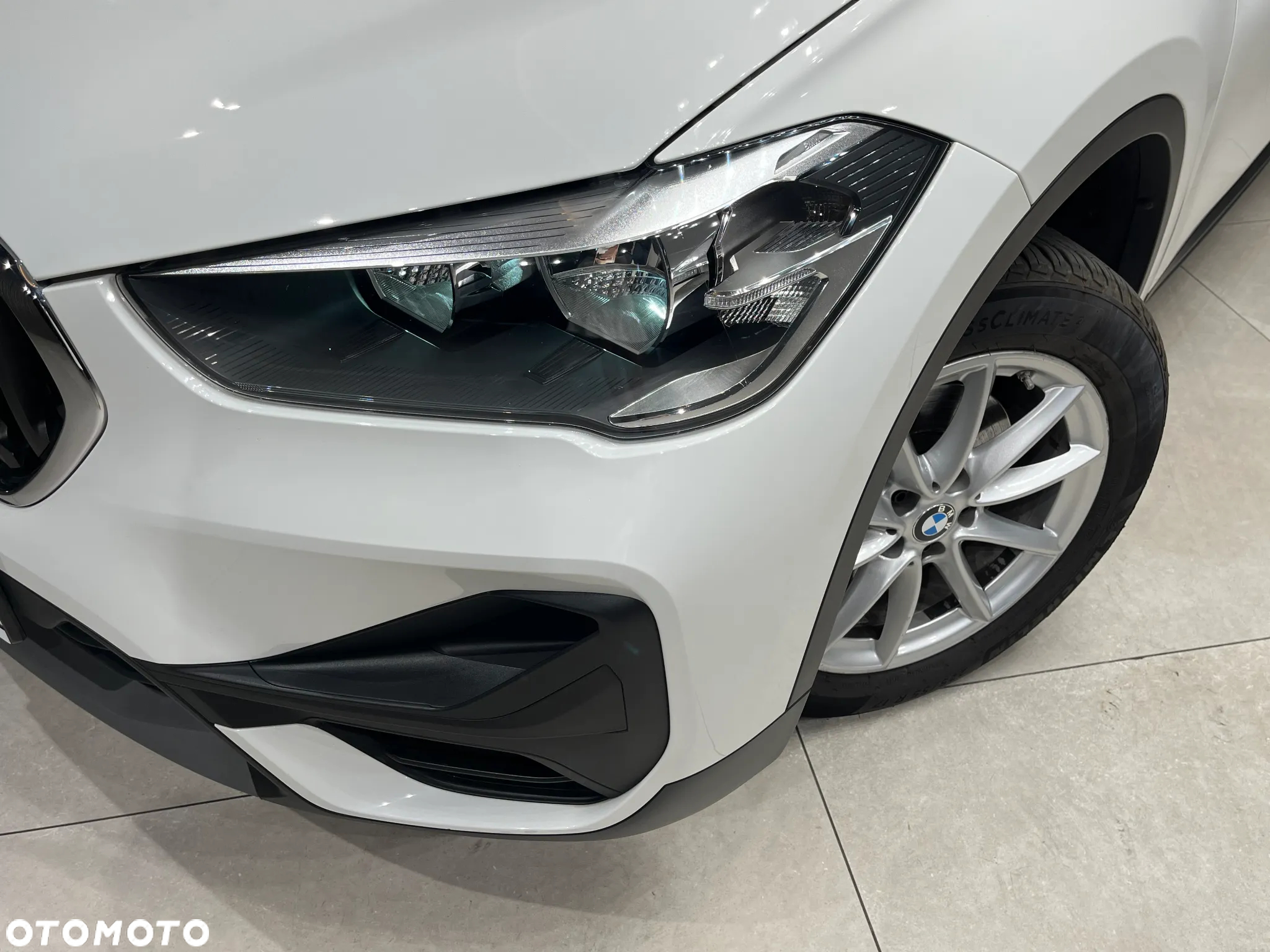 BMW X1 sDrive18i - 6