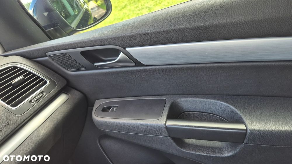 Volkswagen Sharan 2.0 TDI DSG BlueMotion Technology Highline - 12