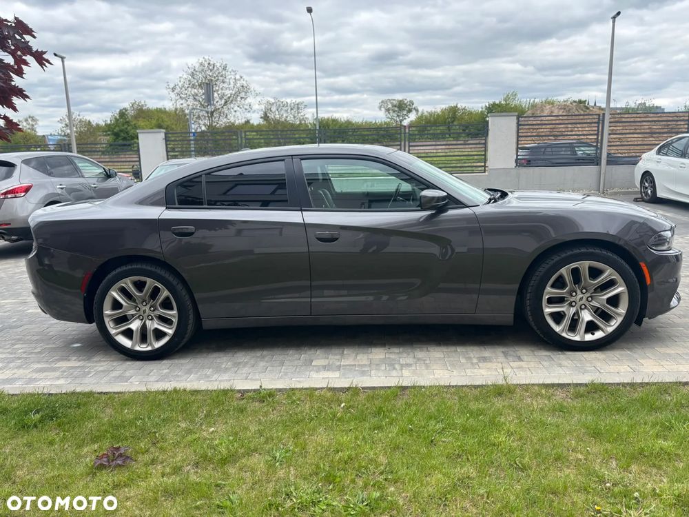 Dodge Charger 3.6 GT - 39