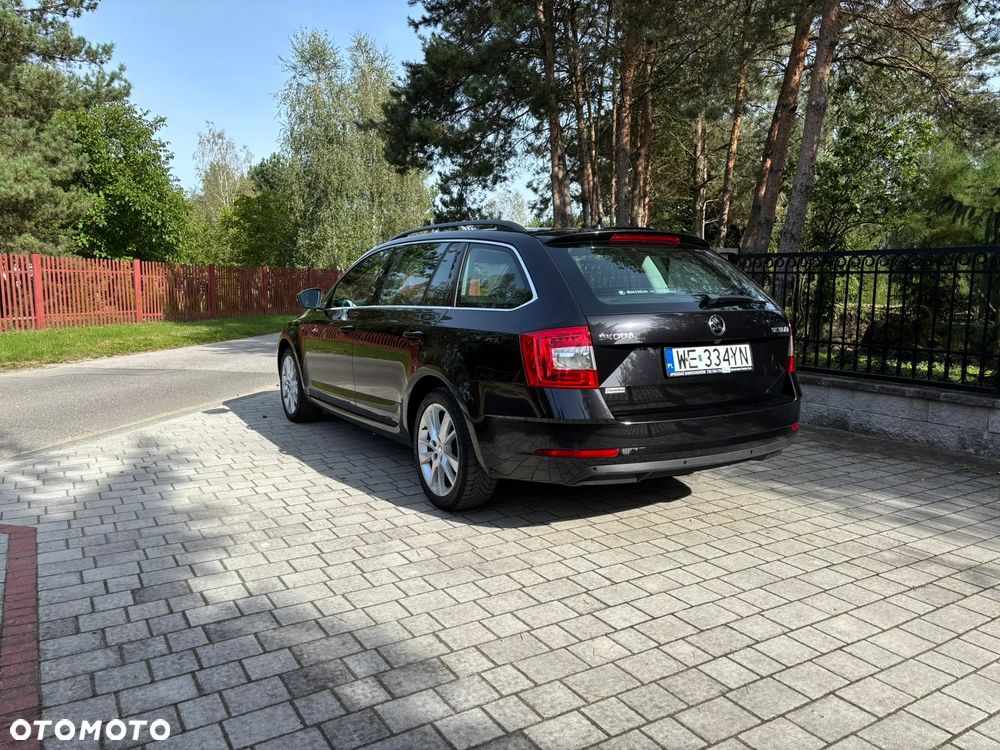 Skoda Octavia 1.5 TSI ACT Style DSG - 8