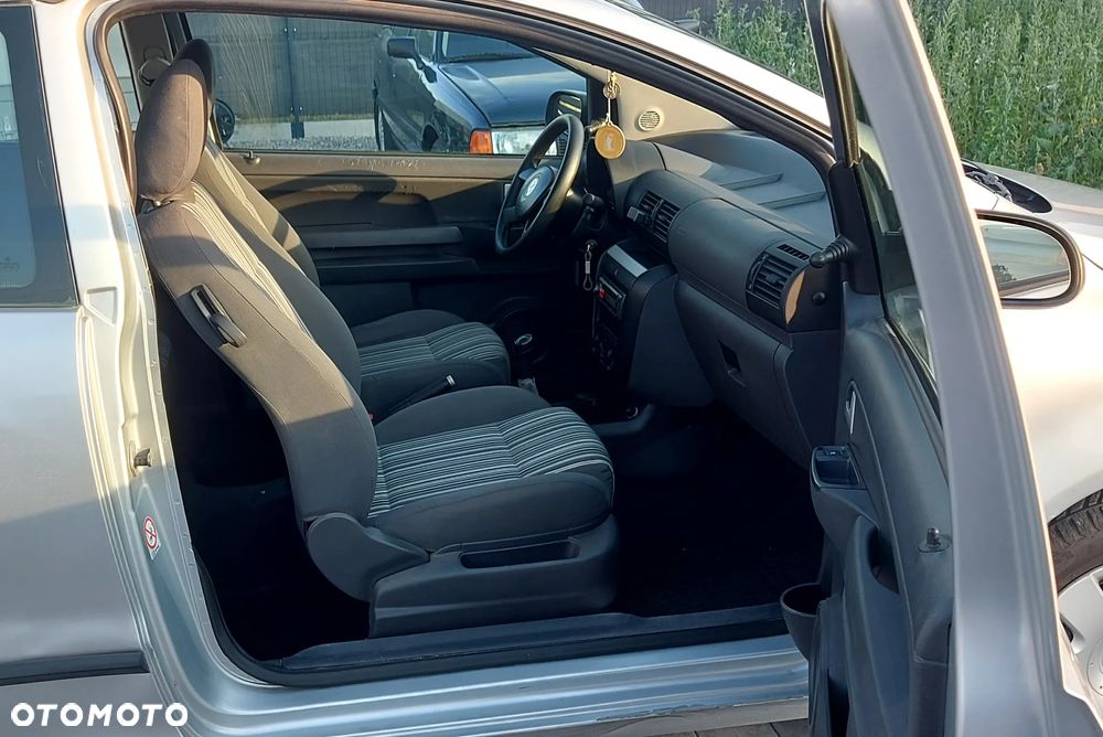 Volkswagen Fox - 17