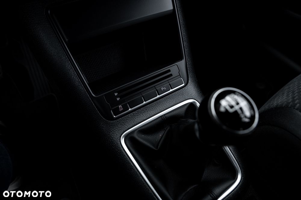 Volkswagen Golf Plus 1.2 TSI Style - 30