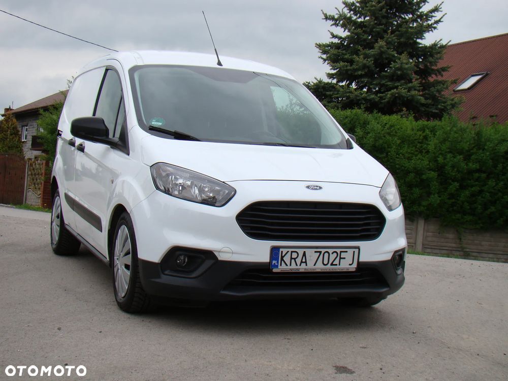 Ford TRANSIT COURIER