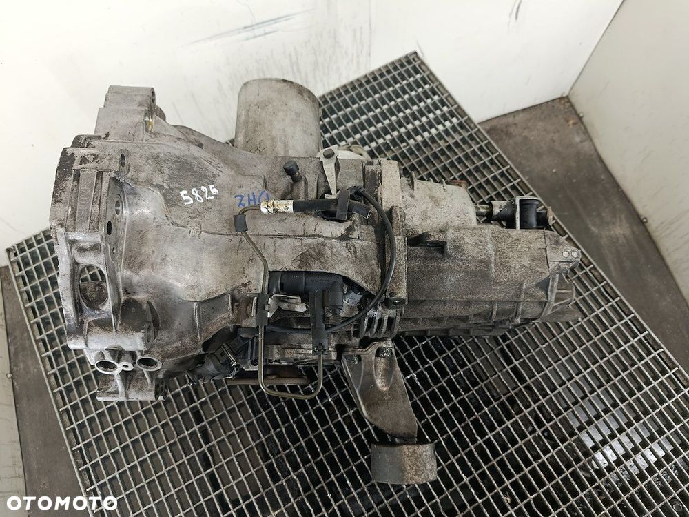 SKRZYNIA BIEGÓW MANUALNA 5 VW PASSAT B5 DHZ 1.8 20V - 5