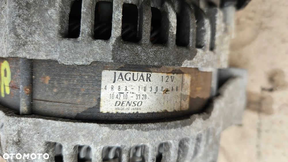 Jaguar S type 2.7 V6 D alternator 4R83-10300-AB - 3