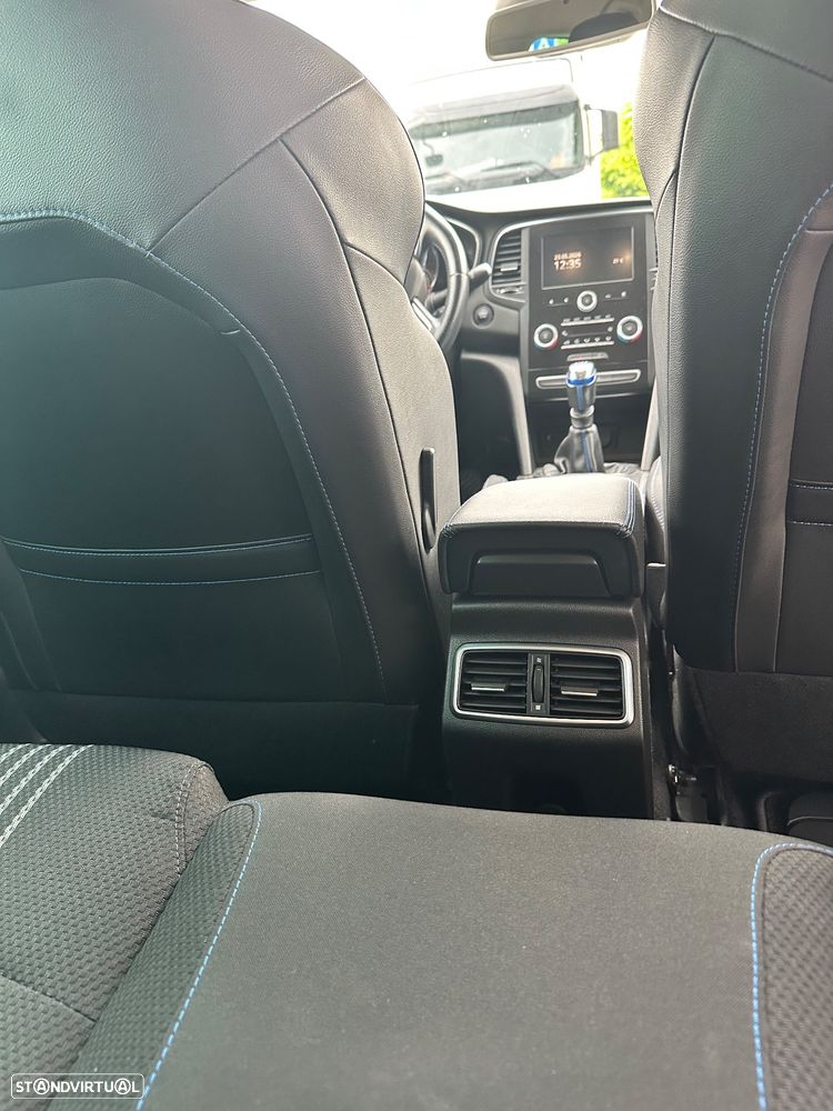 Renault Mégane - 12
