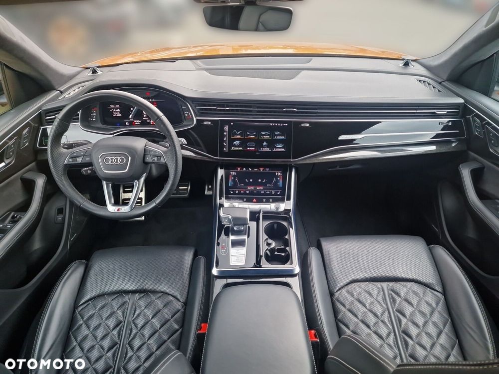 Audi Q8 55 TFSI mHEV Quattro Tiptronic - 11