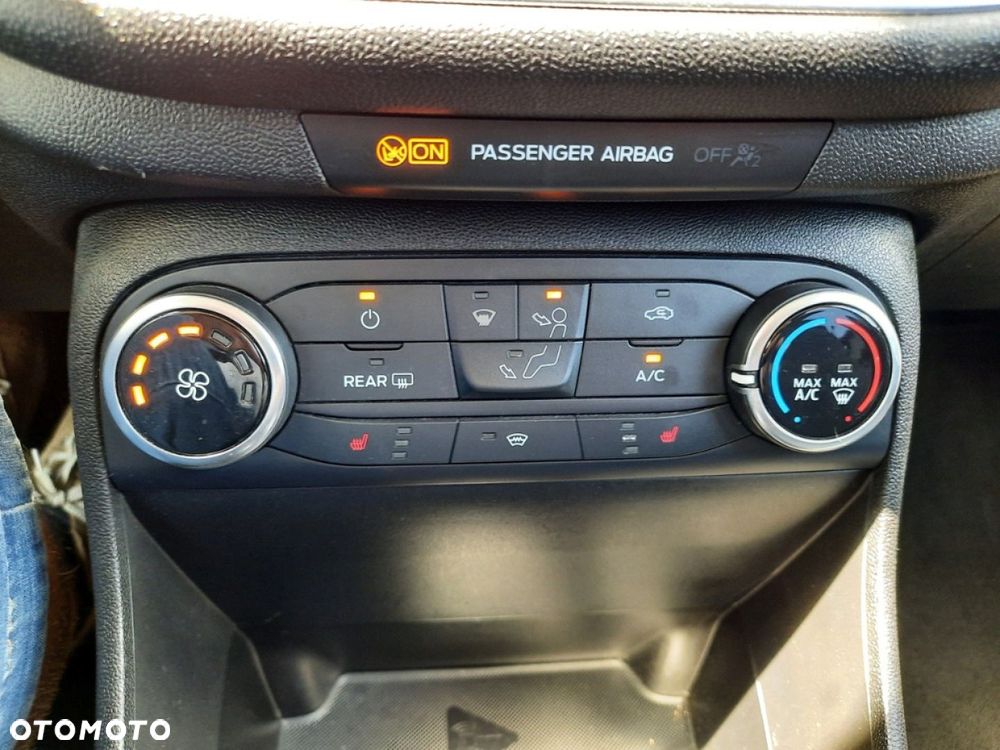 Ford Fiesta - 36