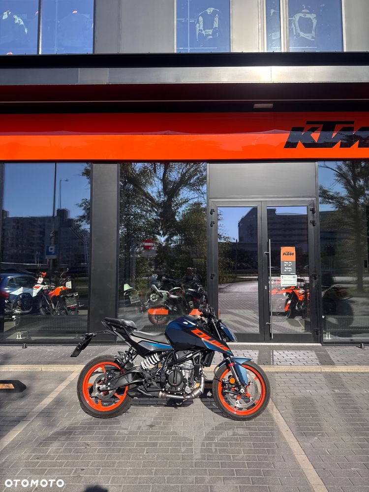 KTM Duke 125 - 16