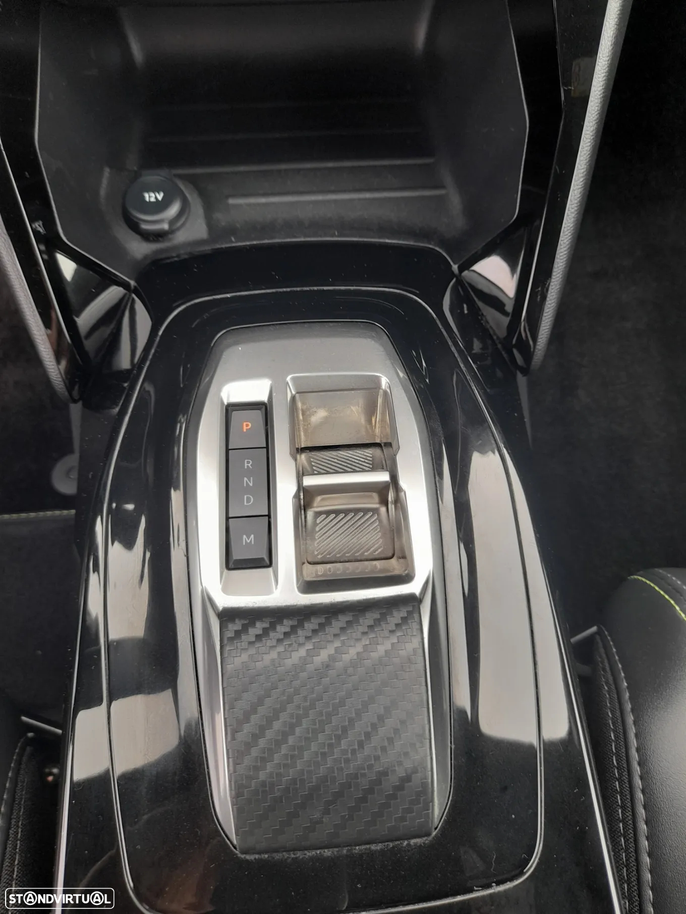 Peugeot 208 1.2 Hybrid GT e-DCS6 - 9