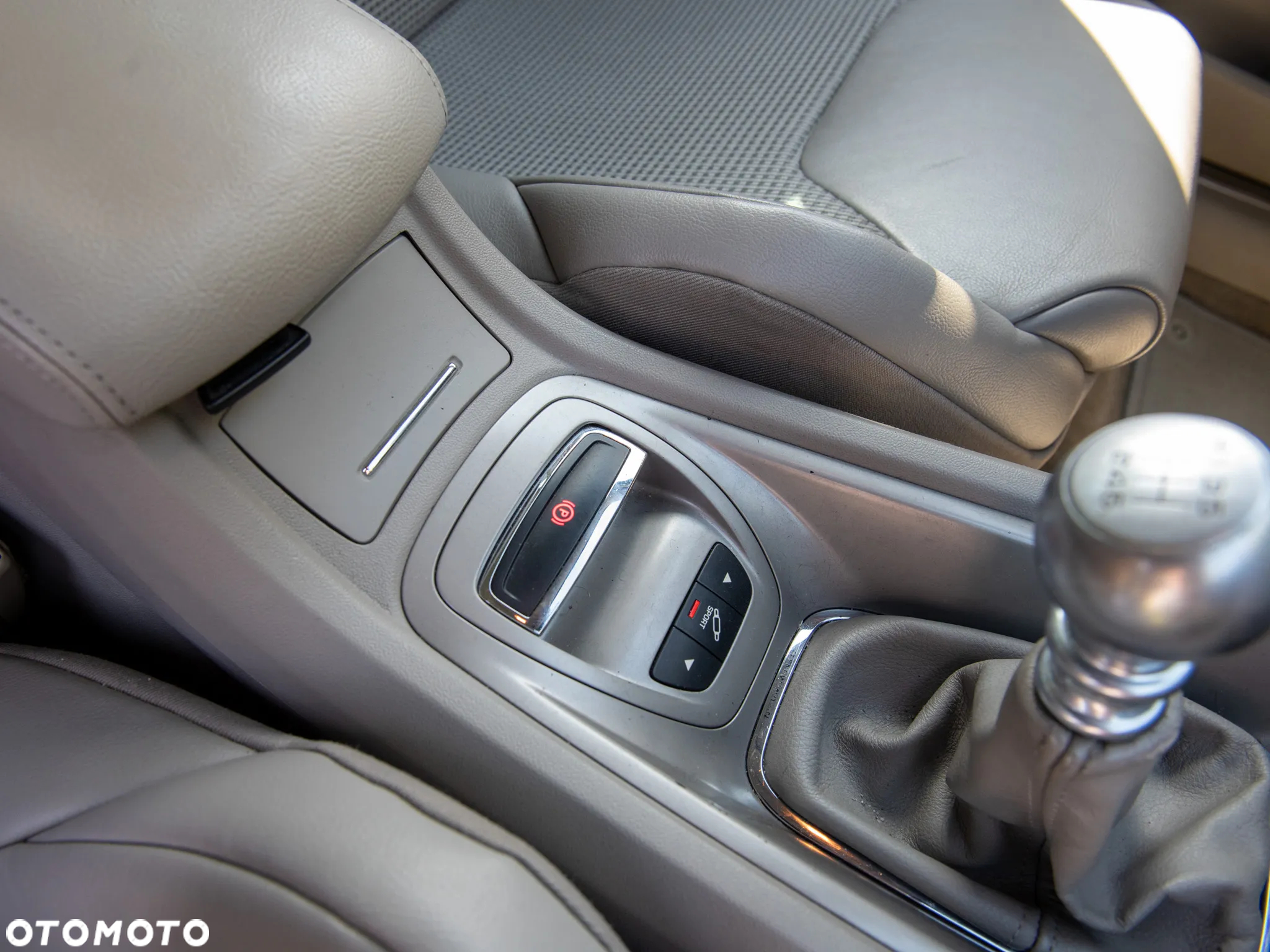 Citroën C5 2.0 HDi Exclusive - 25