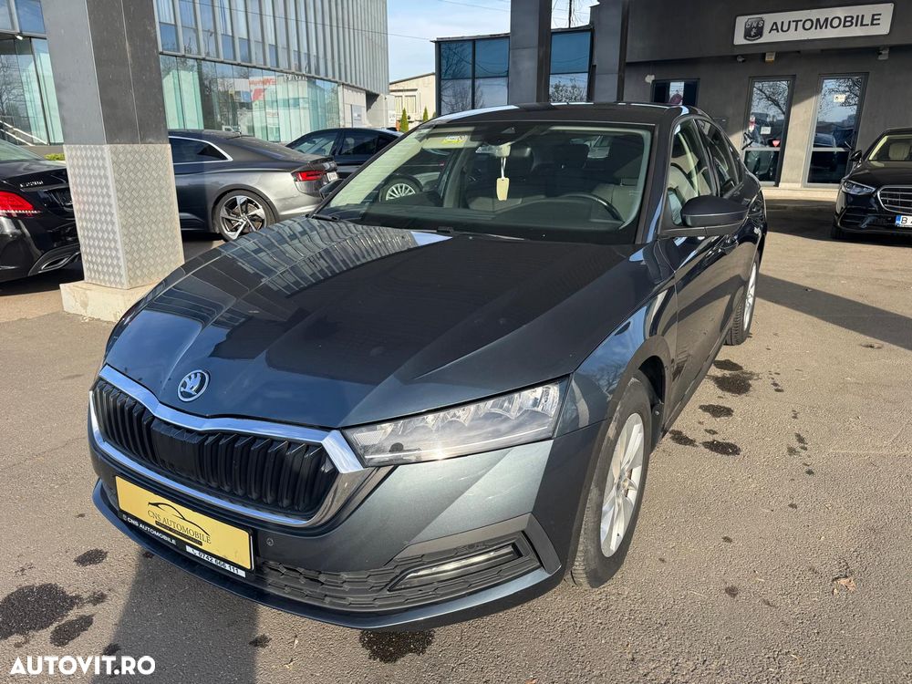 Skoda Octavia 2.0 TDI DSG Style - 1