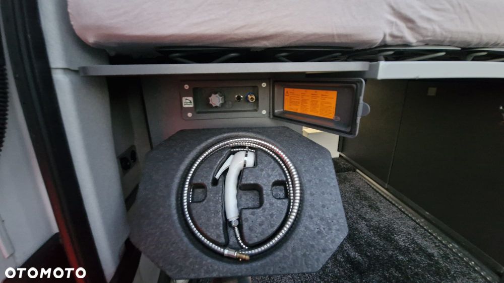 Volkswagen Grand California 600 - 21