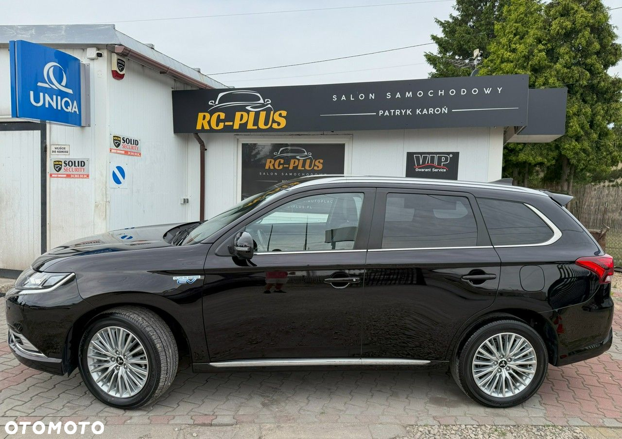 Mitsubishi Outlander PHEV Intense + - 6