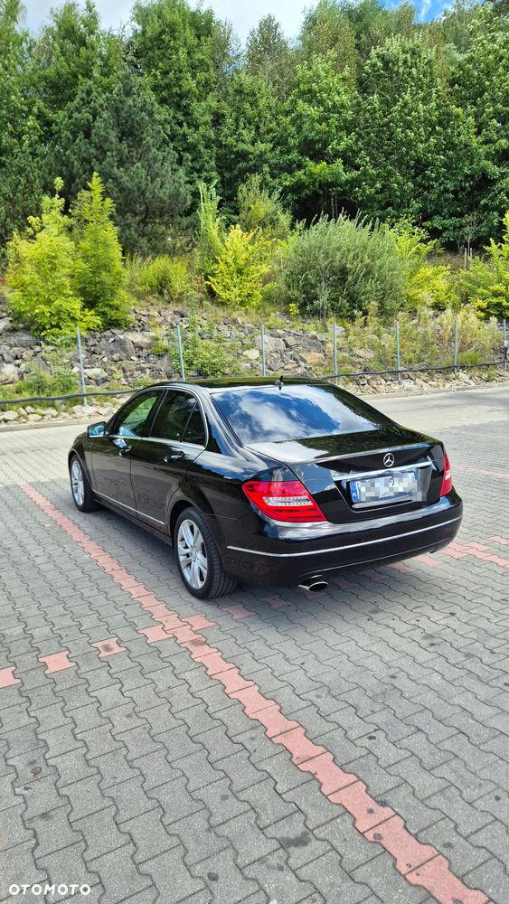 Mercedes-Benz Klasa C 200 (BlueEFFICIENCY) 7G-TRONIC Avantgarde - 6