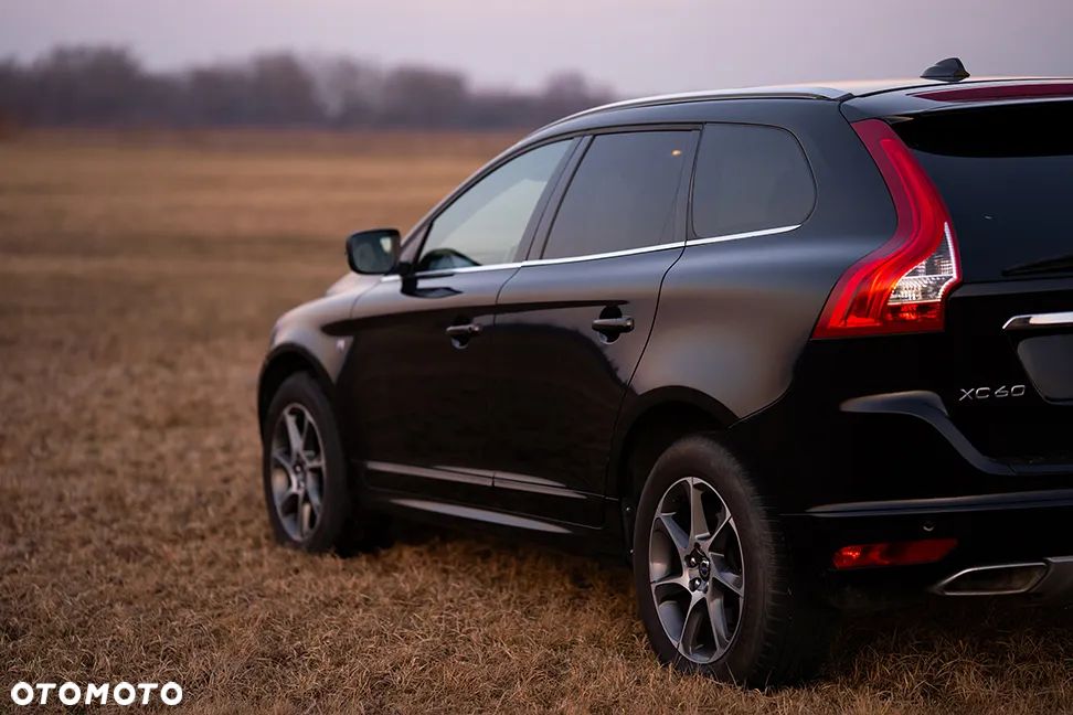 Volvo XC 60 D4 AWD Ocean Race - 1