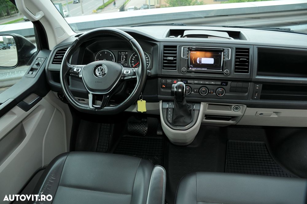 Volkswagen Caravelle - 8