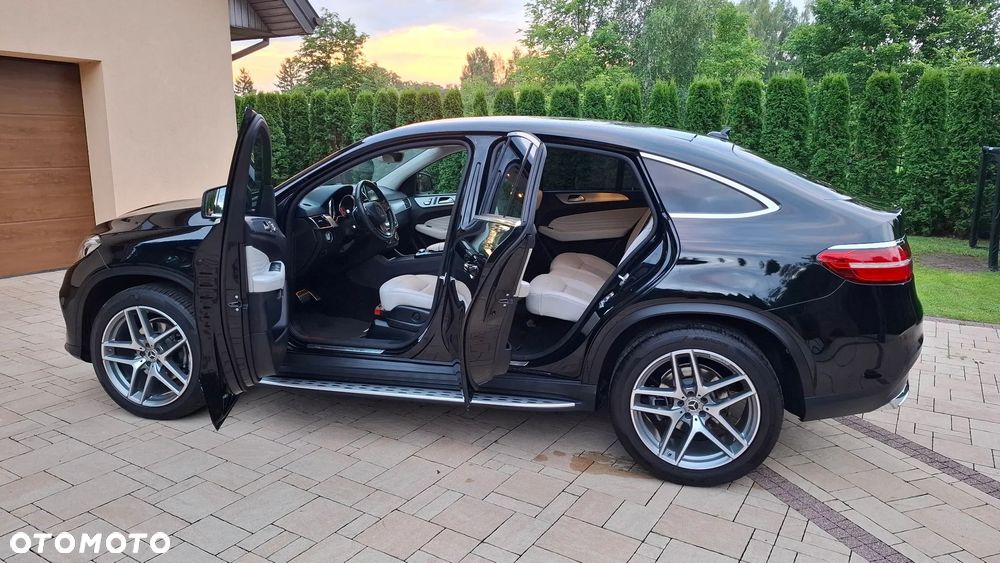 Mercedes-Benz GLE 350 d 4-Matic - 1