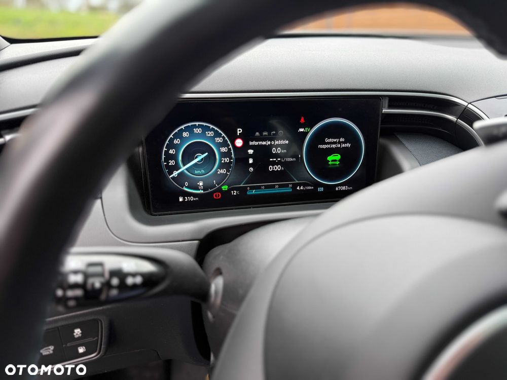 Hyundai Tucson - 8