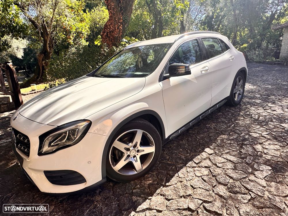 Mercedes-Benz GLA 180 d AMG Line Aut. - 2