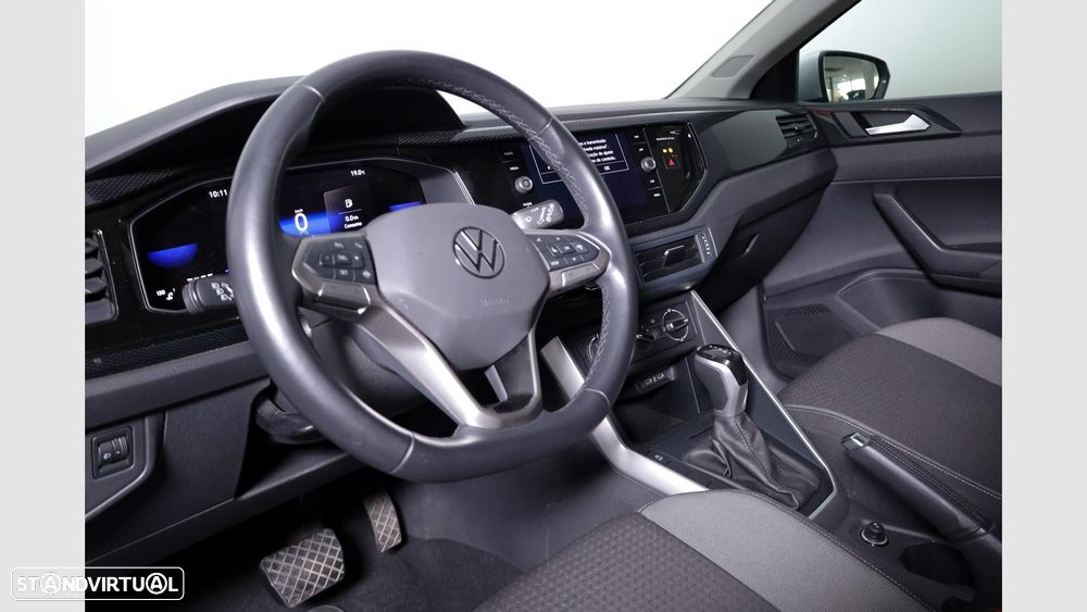 VW Polo 1.0 TSI Urban DSG - 12