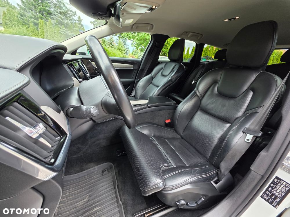 Volvo V90 D5 AWD Inscription - 17