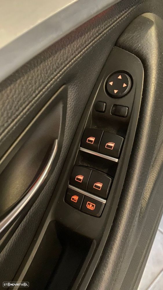 BMW 535 d Pack M Auto - 29