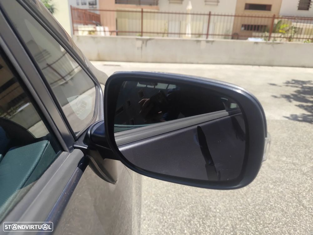 Toyota Auris - 17