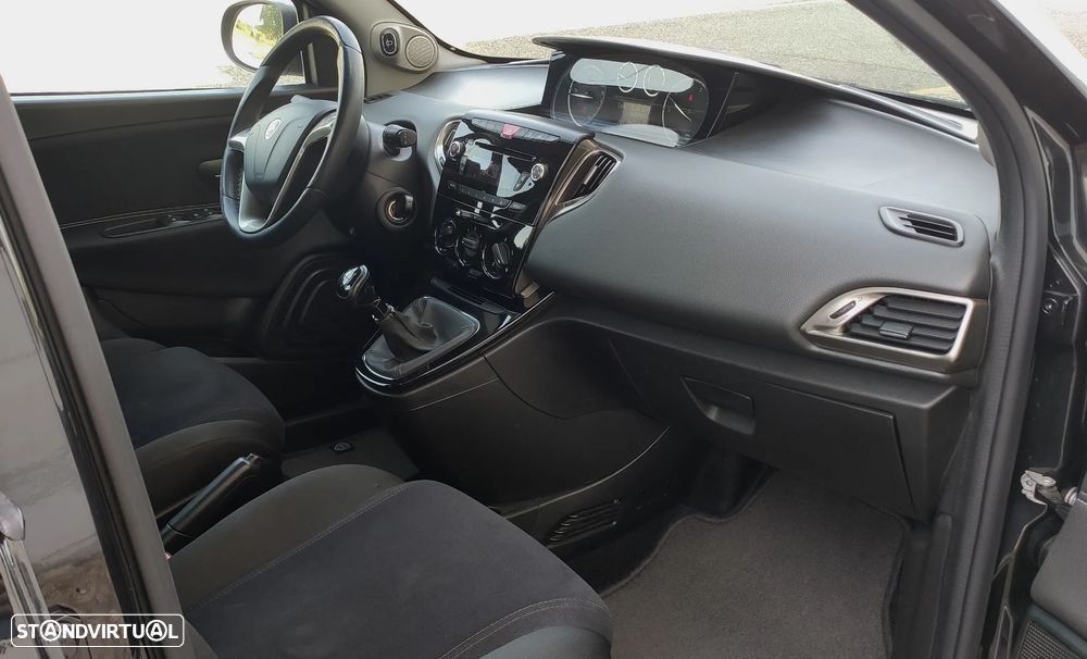 Lancia Ypsilon 1.3 M-jet S&S Gold - 11
