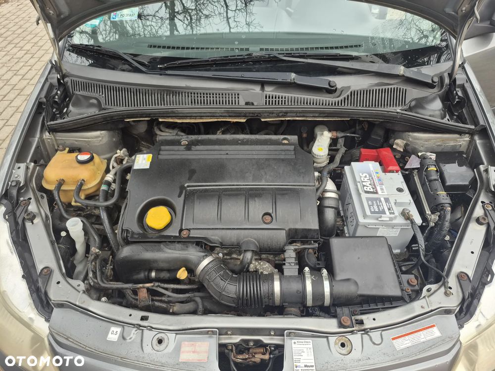 Fiat Sedici 1.9 Multijet DPF 4x4 Luxury - 5