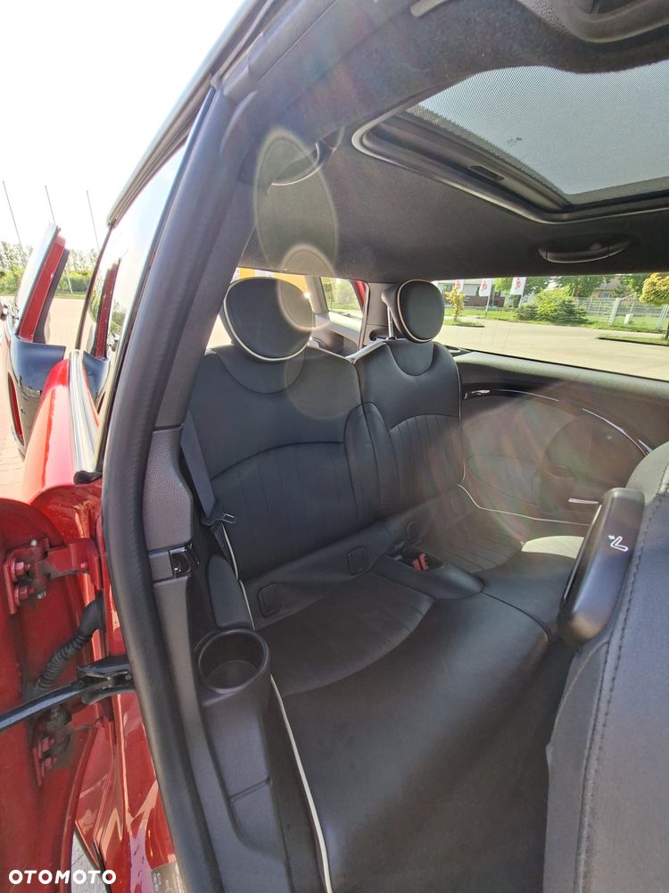 MINI Clubman Cooper JCW - 9