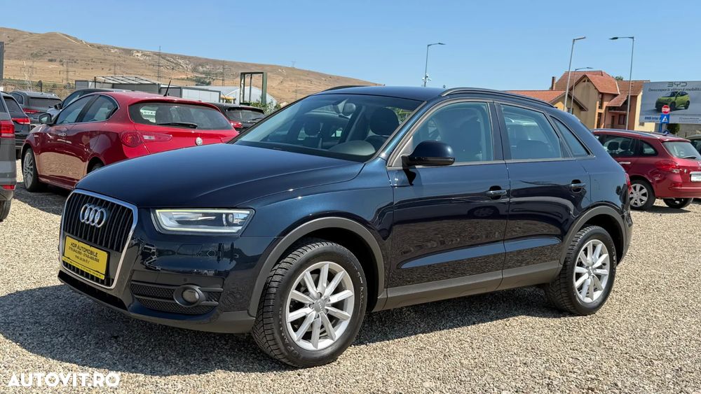 Audi Q3 1.4 TFSI Stronic Design - 3