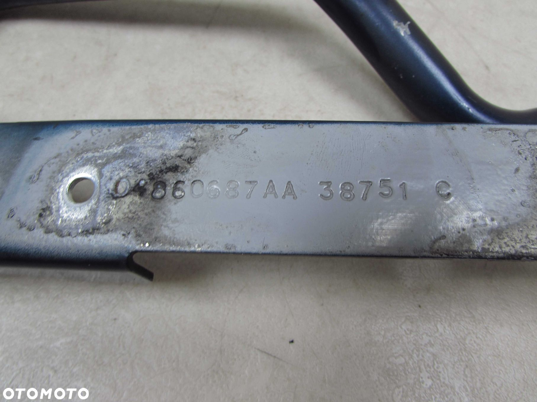 CHRYSLER GRAND VOYAGER 00-07 ZAWIAS ZAWIASY MASKI LEWY PRAWY 4860686AA 4860687AA - 6