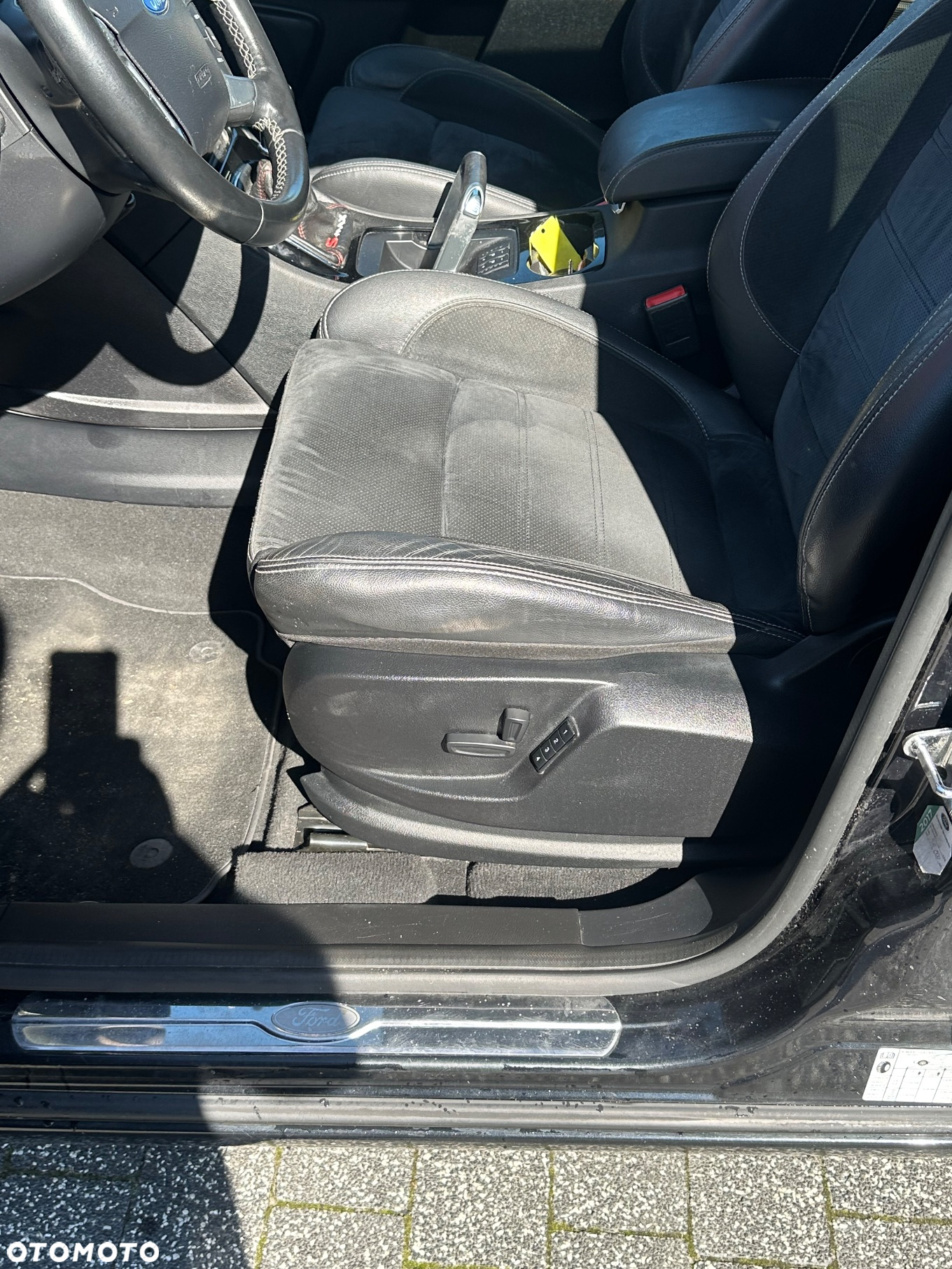 Ford S-Max 2.0 TDCi DPF Titanium X - 21