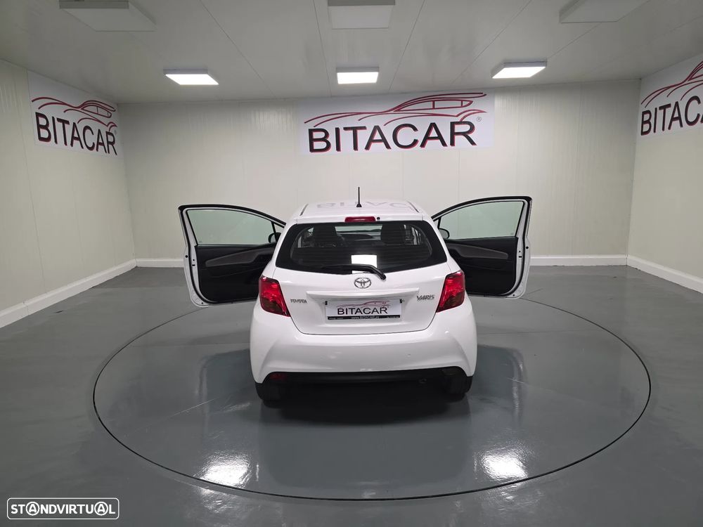 Toyota YARIS BIZZ 1.4 D-4D 90CV IVA DEDUTIVEL - 38