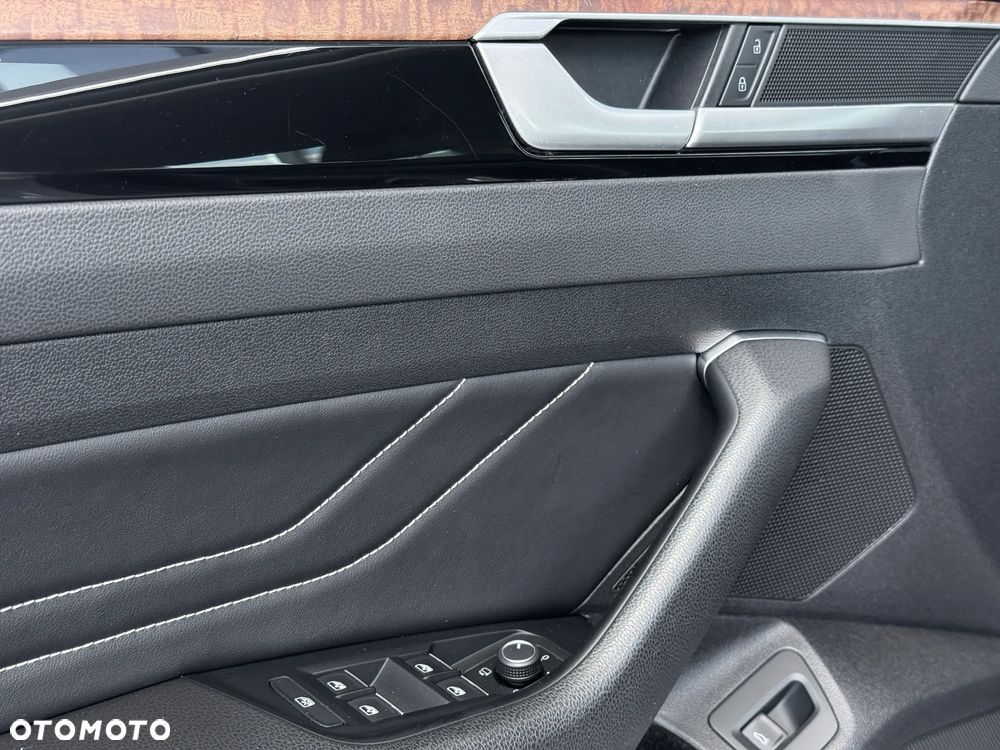 Volkswagen Arteon 2.0 TSI Elegance DSG - 26