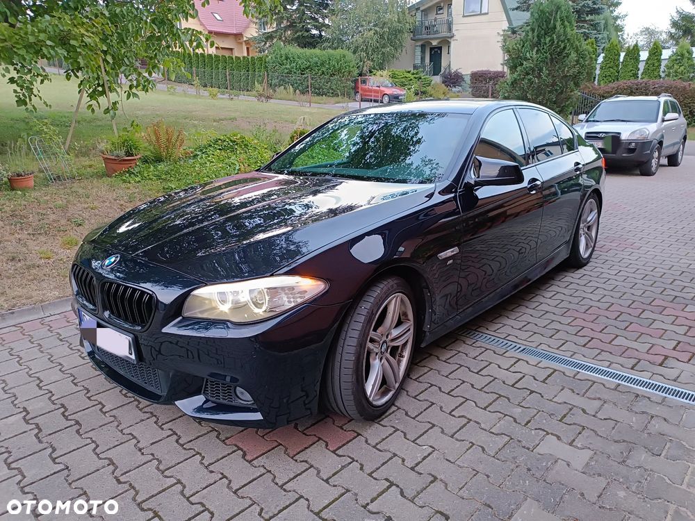 BMW Seria 5 520d xDrive - 1