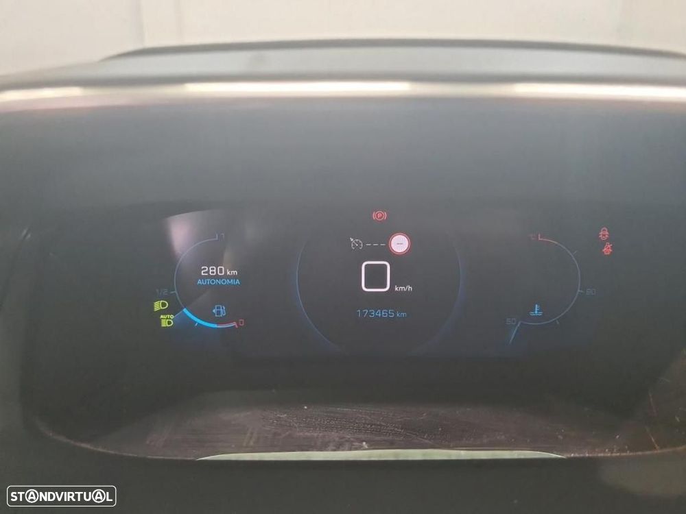 Peugeot 208 1.5 BlueHDi GT - 7