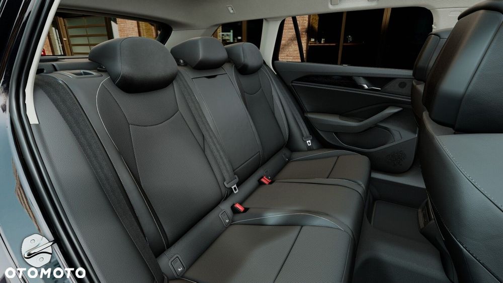 Volkswagen Passat - 13