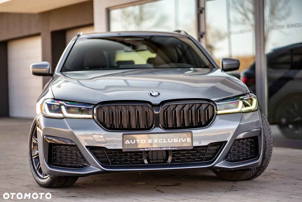 BMW Seria 5 530d xDrive M Sport Edition - 4
