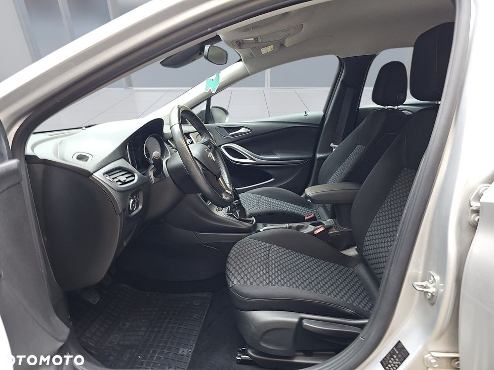 Opel Astra 1.2 T Edition S&S - 7