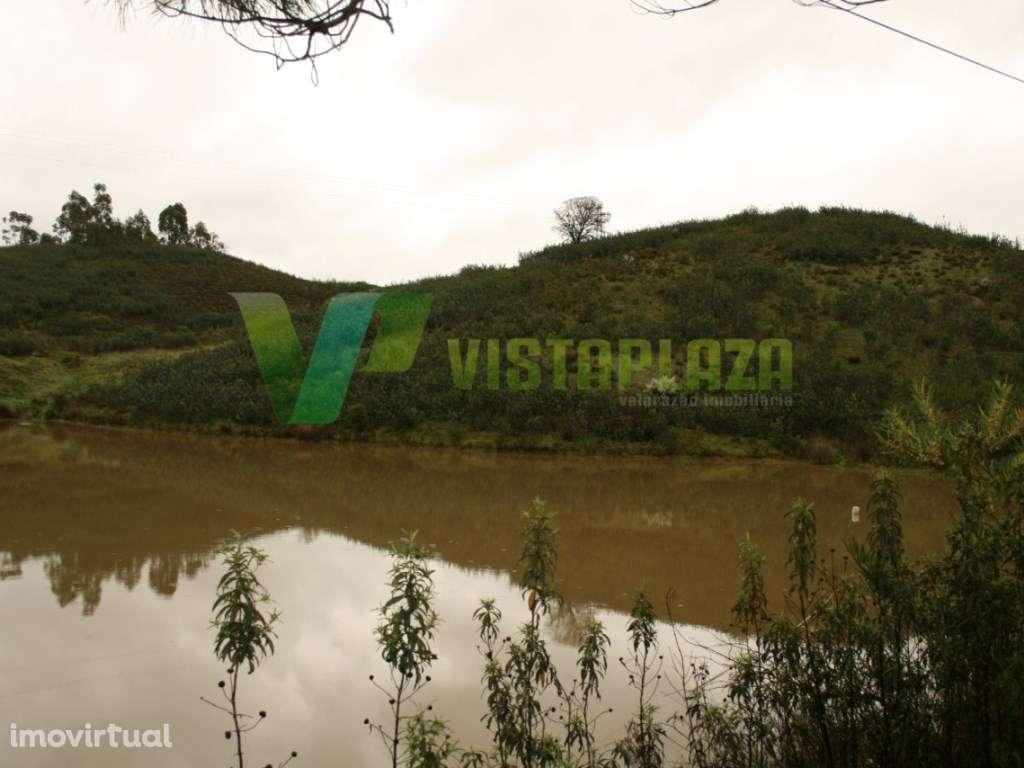 Terreno Com Ruína Para Venda. - Grande imagem: 2/10