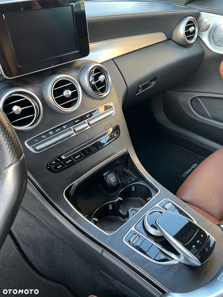 Mercedes-Benz Klasa C 250 d 4-Matic 9G-TRONIC - 19