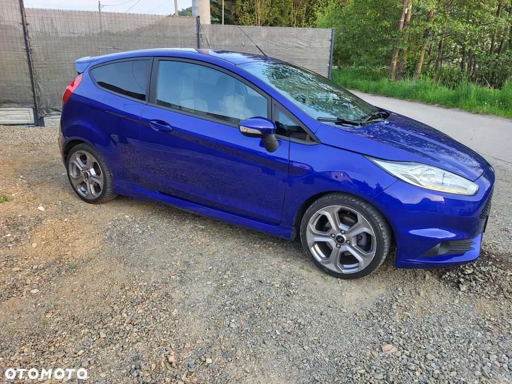 Ford Fiesta ST - 5