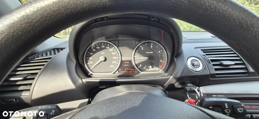 BMW Seria 1 116d - 8